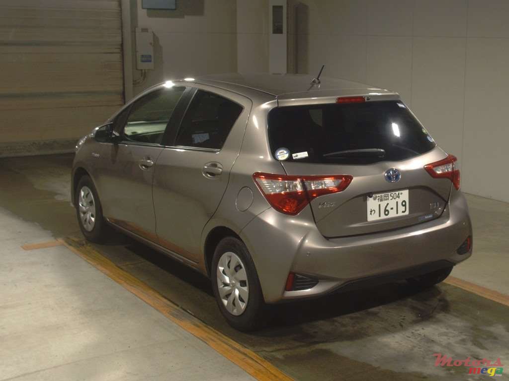 2018' Toyota Vista VITZ photo #7