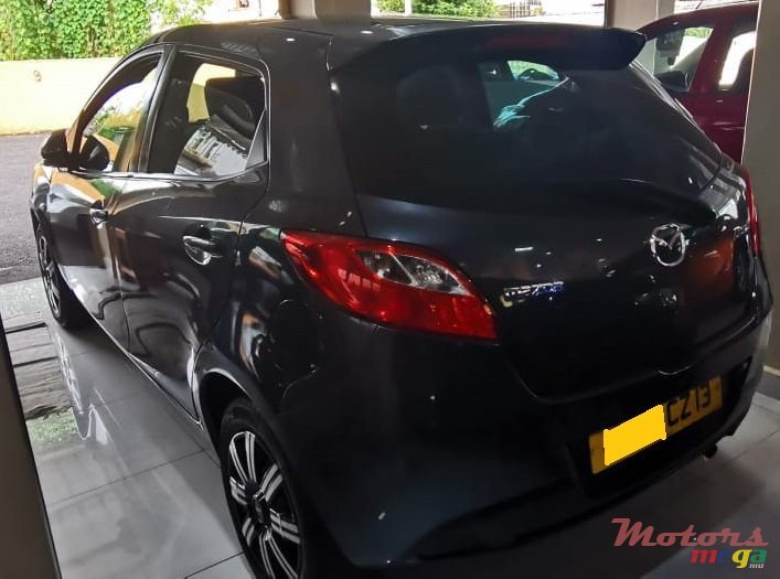 2013' Mazda Demio photo #5
