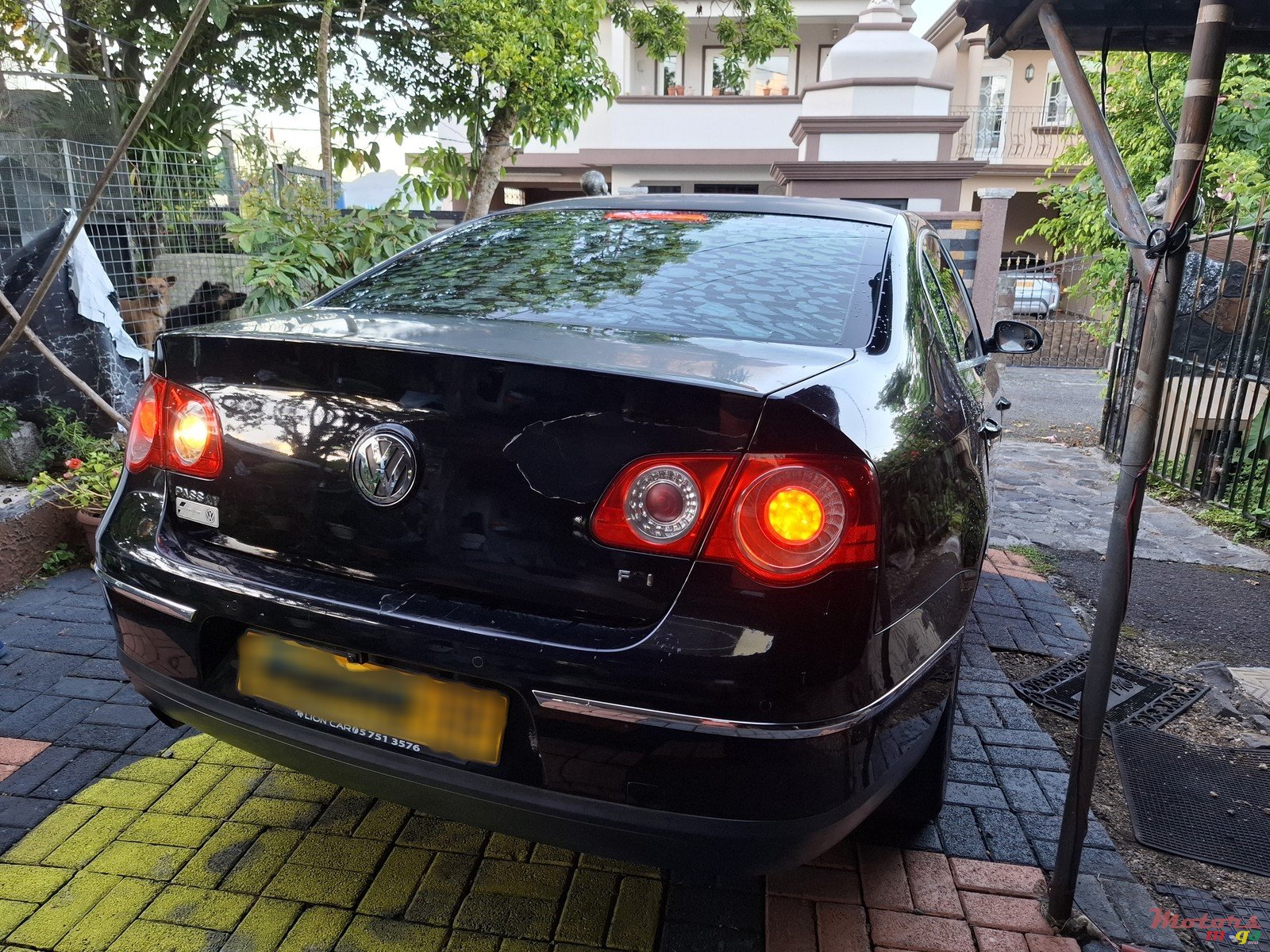 2008' Volkswagen Passat photo #5