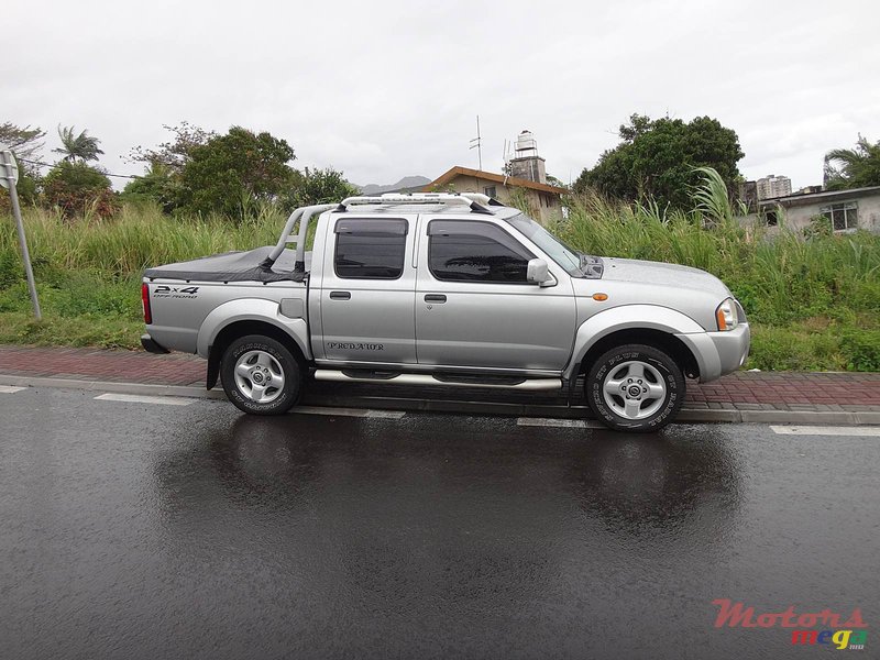 2006' Nissan Hardbody 4x2 photo #2