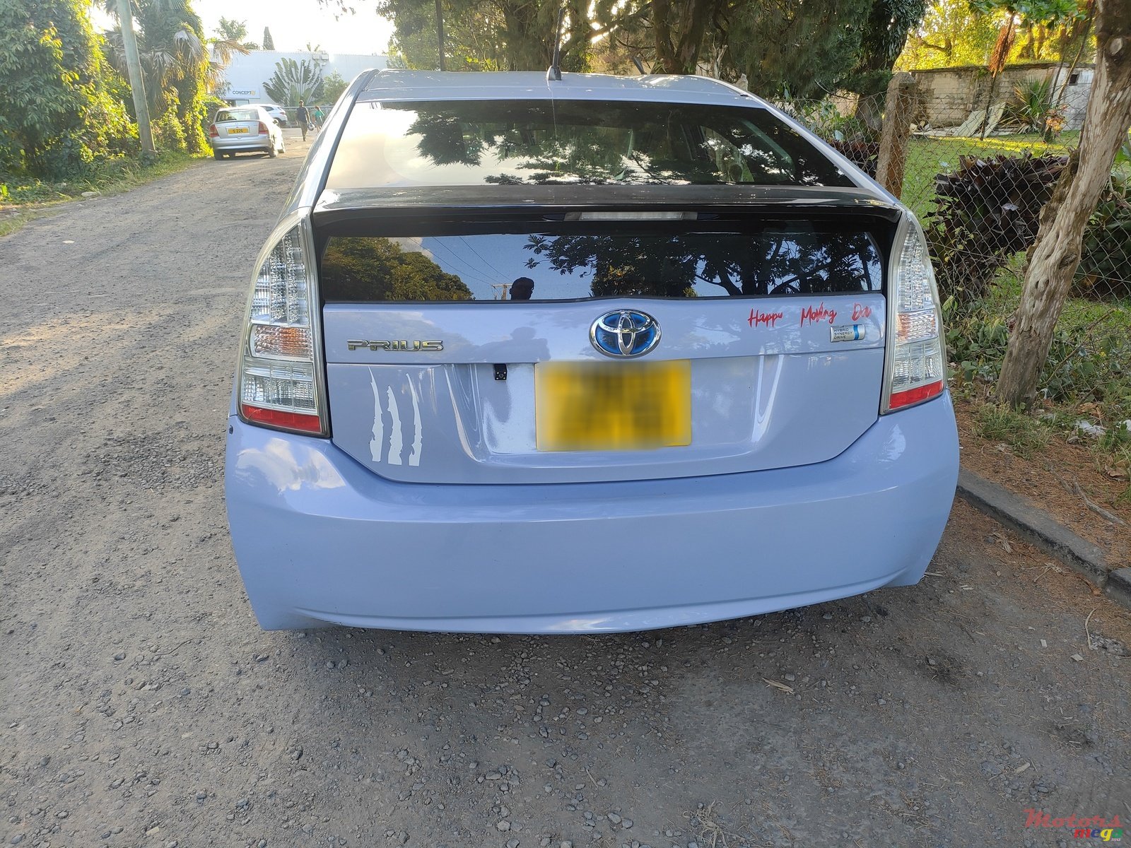 2010' Toyota Prius photo #2