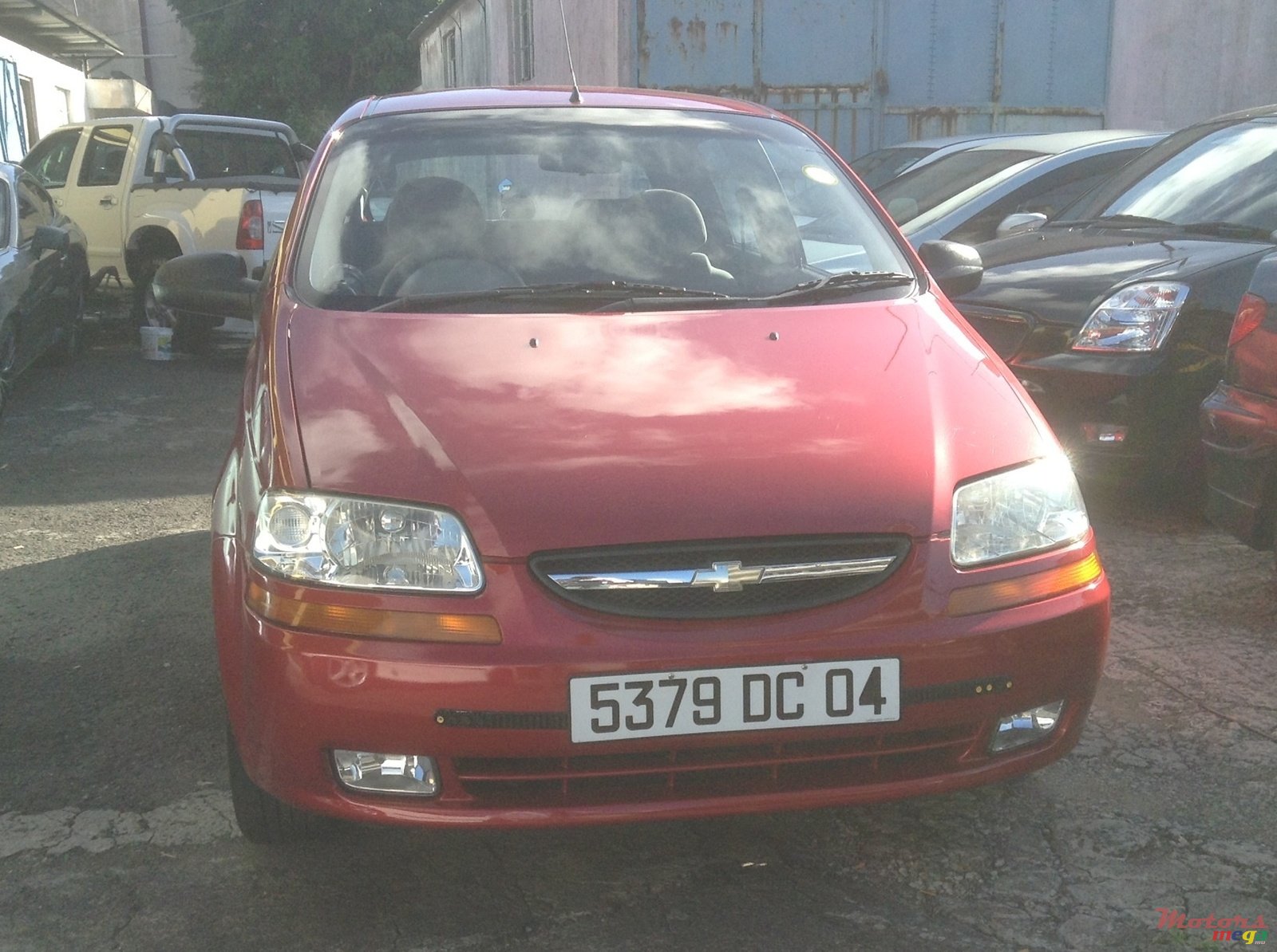 2004' Chevrolet Aveo photo #1