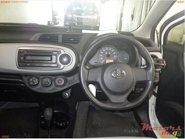 2012' Toyota Vitz photo #3