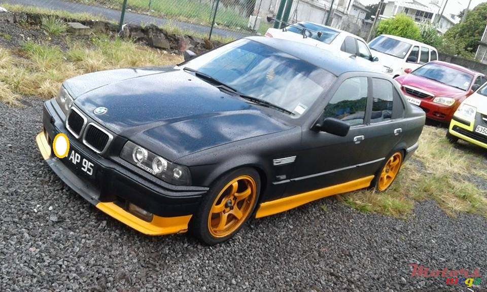 1995' BMW 318 photo #2