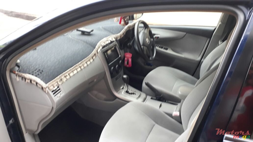 2007' Toyota Axio photo #4