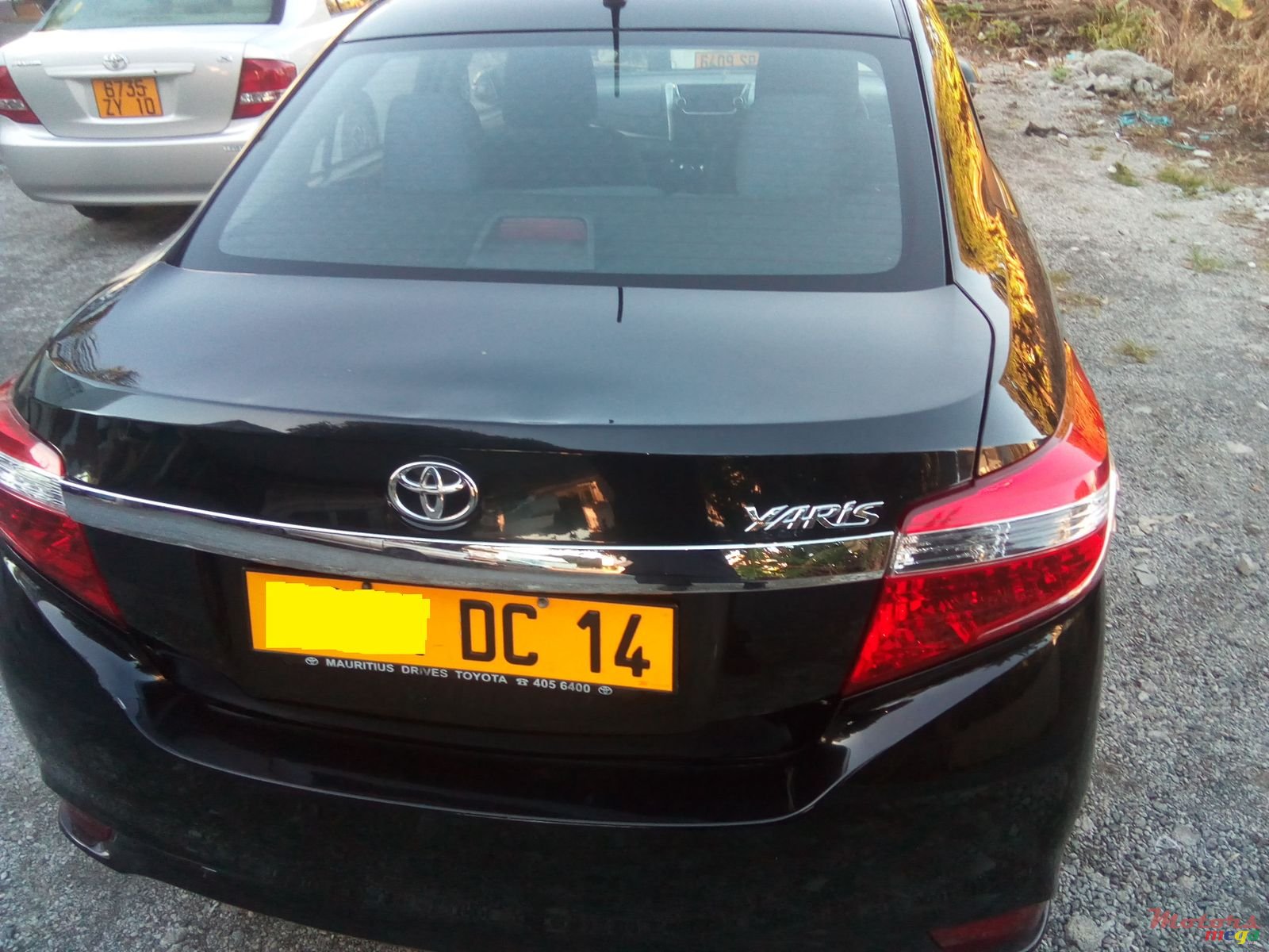 2014' Toyota Yaris photo #4