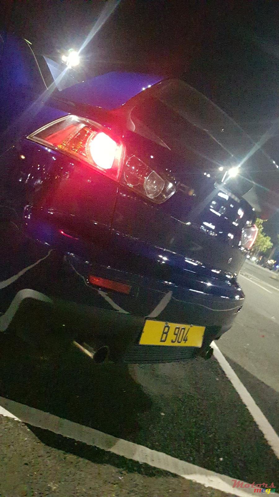 2011' Mitsubishi Lancer X photo #7