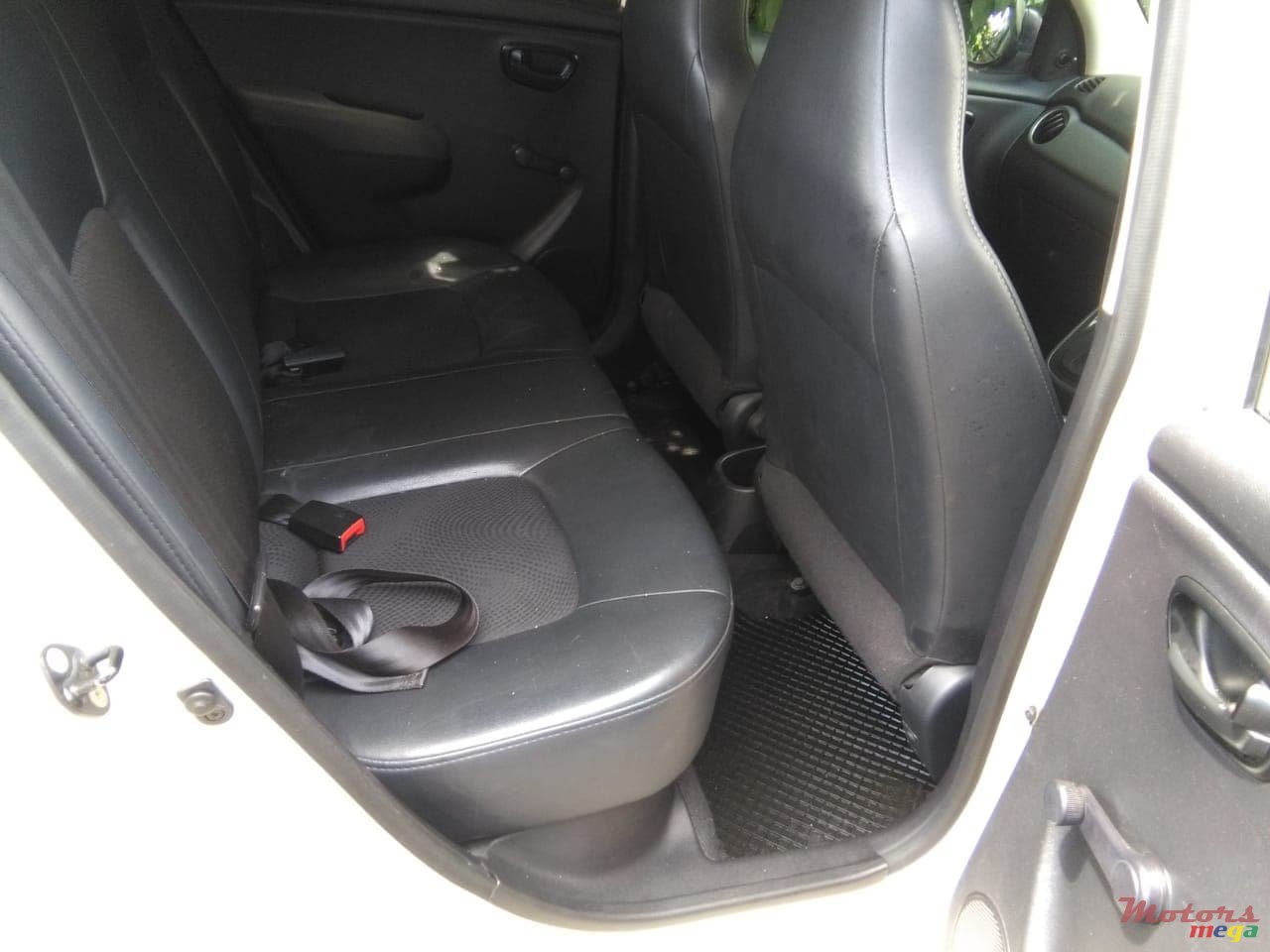 2013' Hyundai i10 photo #6