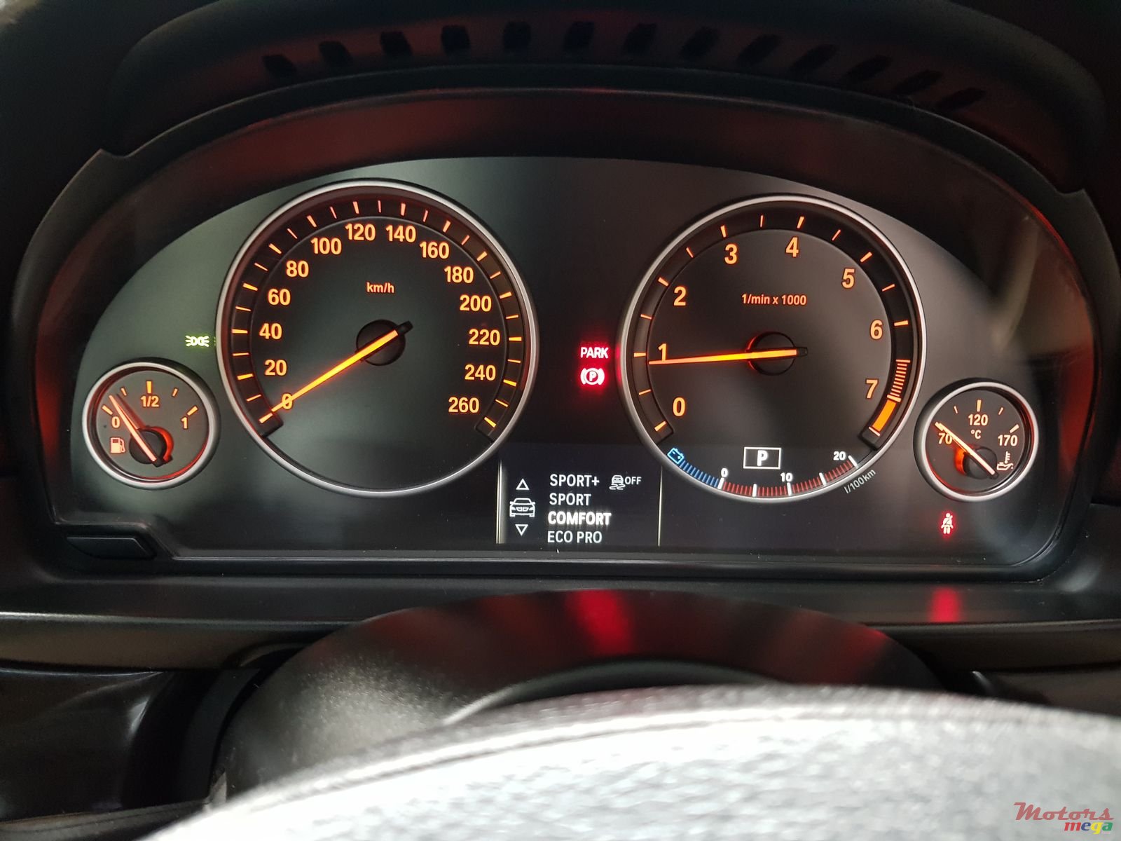 2012' BMW 5 Series Automatic photo #4