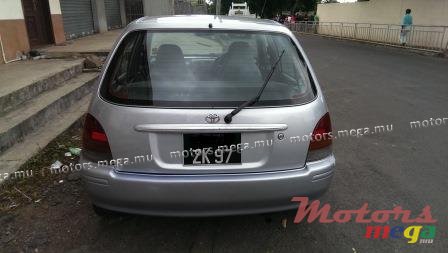 1997' Toyota Starlet photo #2