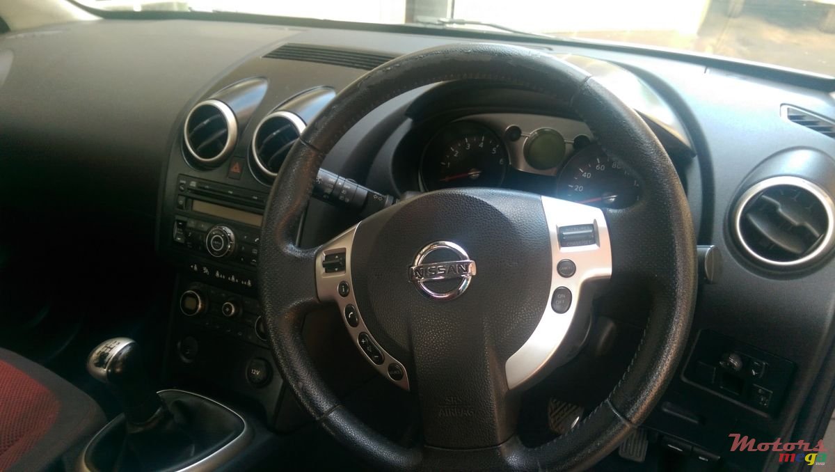 2007' Nissan Qashqai Manual 1600cc photo #4
