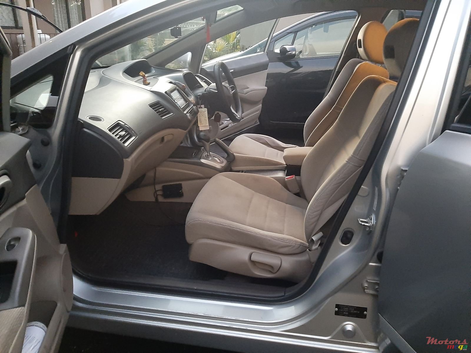 2009' Honda Civic Hybrid photo #3