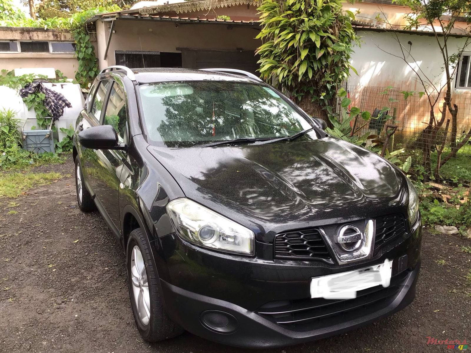 2013' Nissan Qashqai+2 photo #3