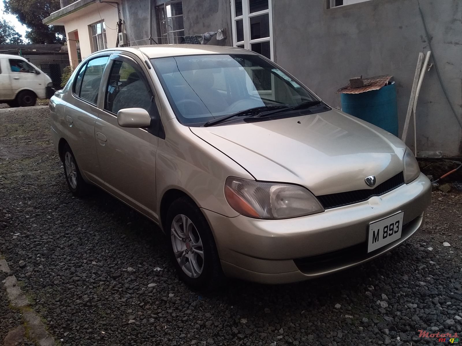 2001' Toyota Echo platz photo #3