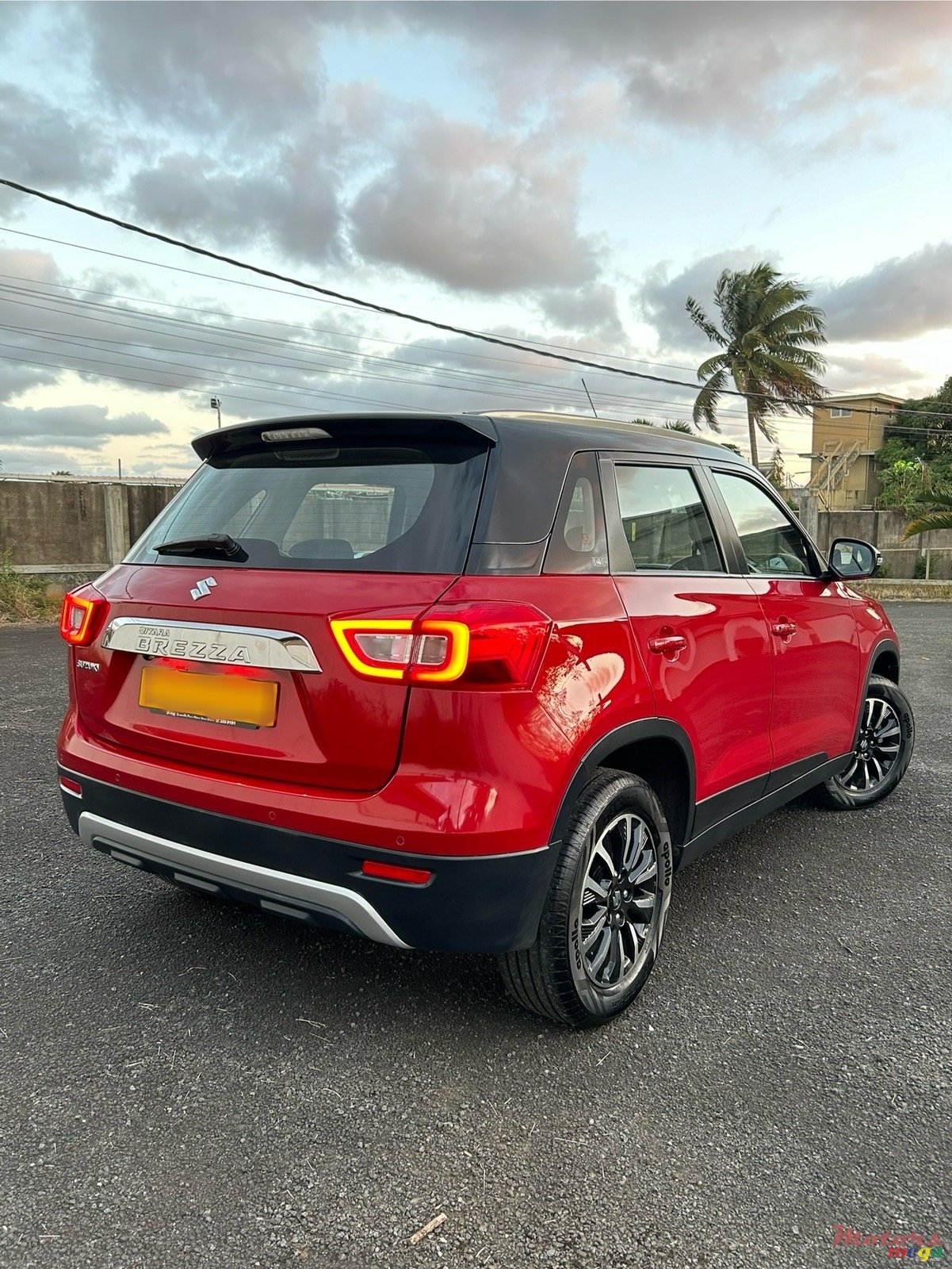 2021' Suzuki Vitara Brezza GLX photo #3