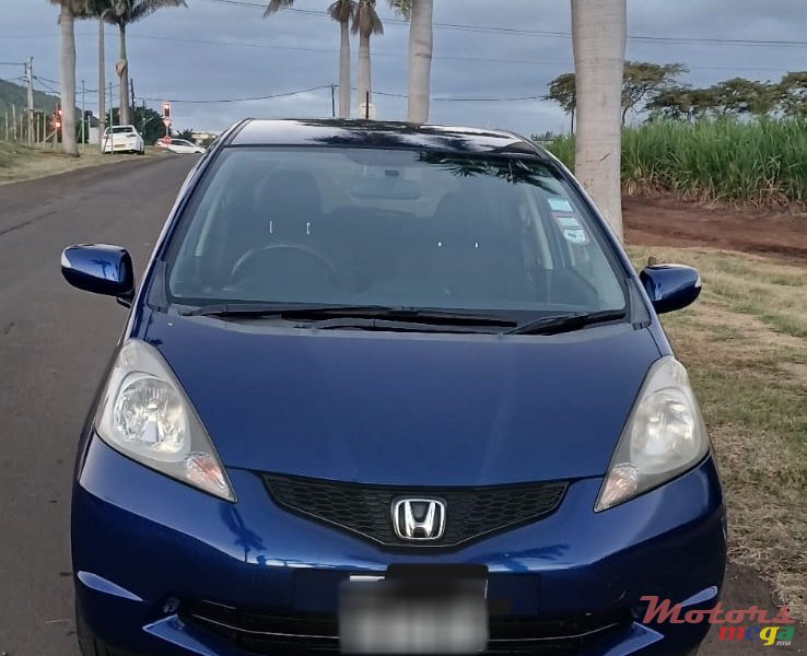 2010' Honda Fit photo #6