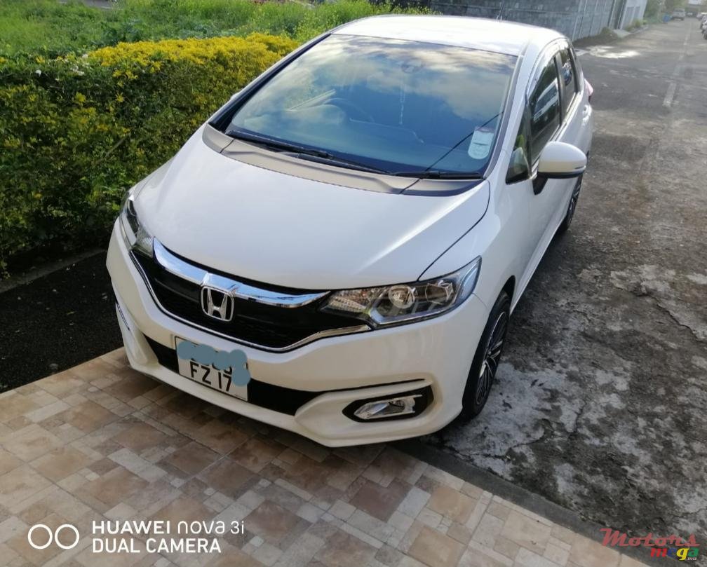 2017' Honda Fit photo #1