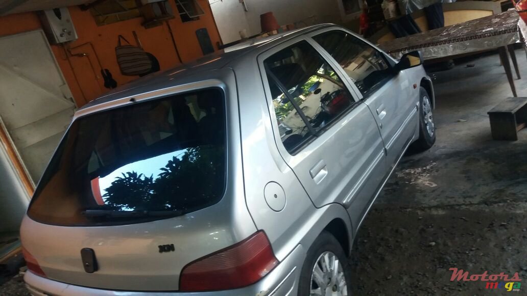 2000' Peugeot 106 photo #2