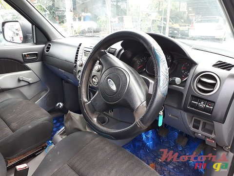 2010' Ford Ranger 4X2 photo #5