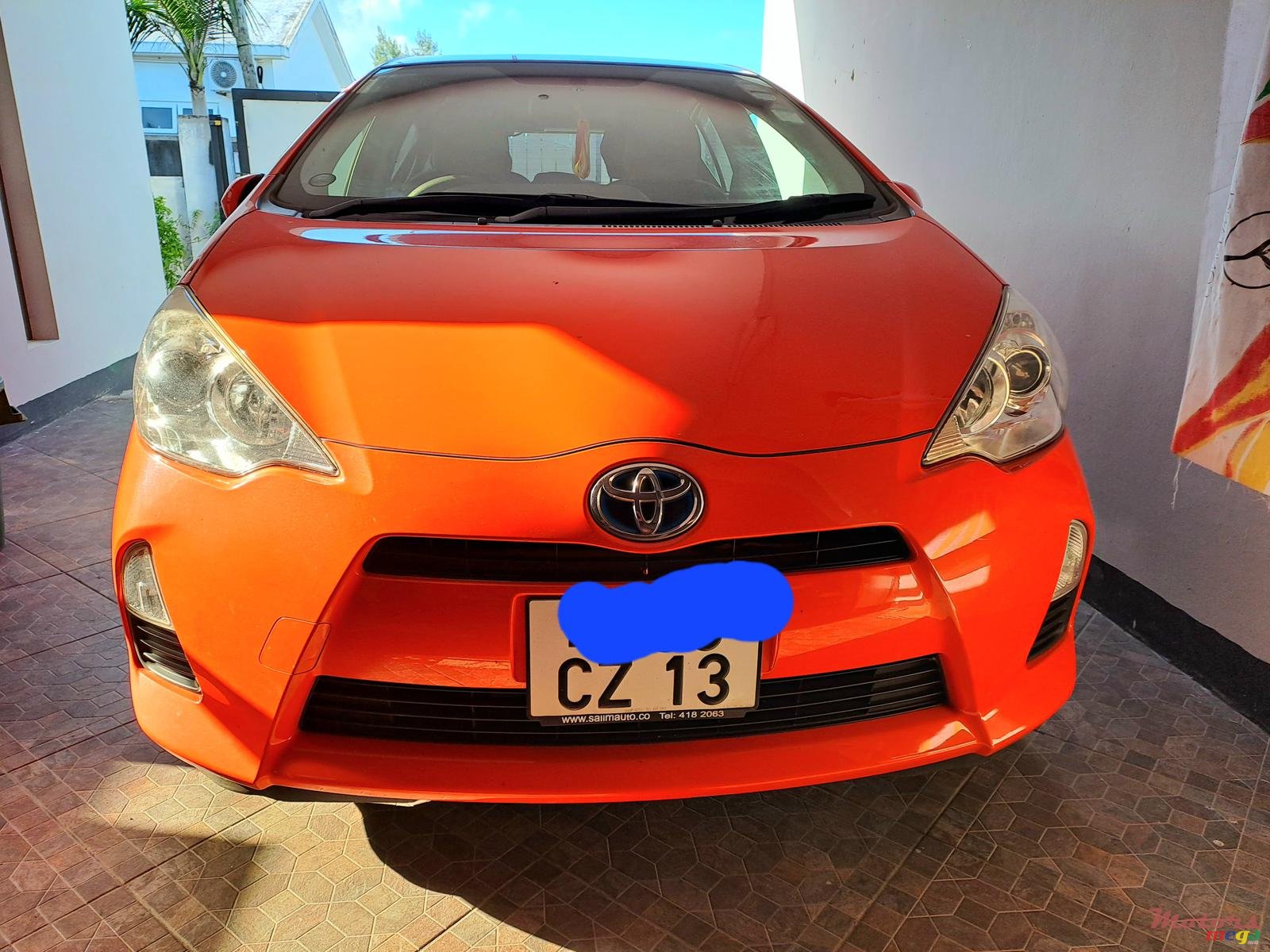 2013' Toyota Aqua photo #1