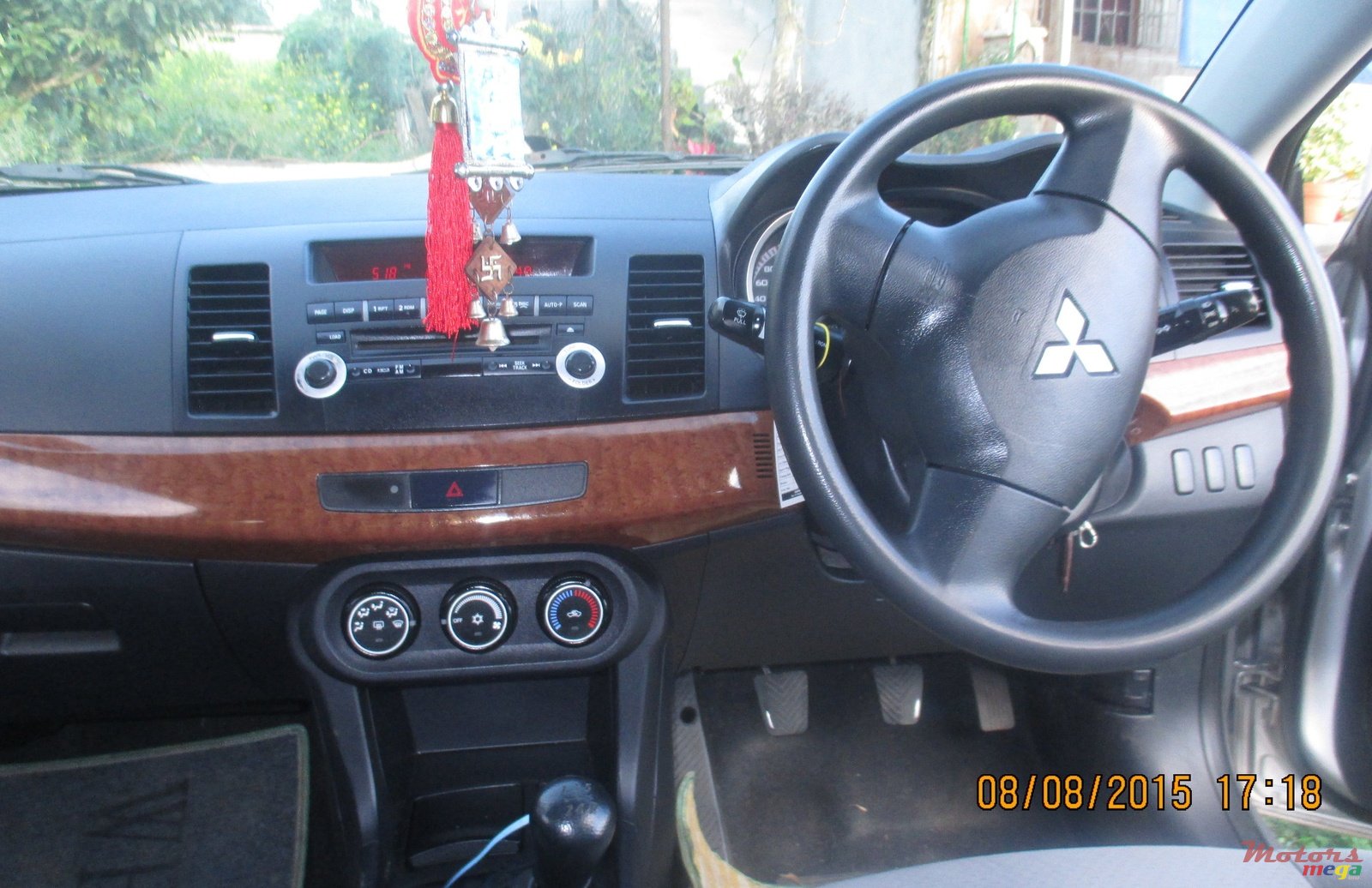 2008' Mitsubishi Lancer photo #2