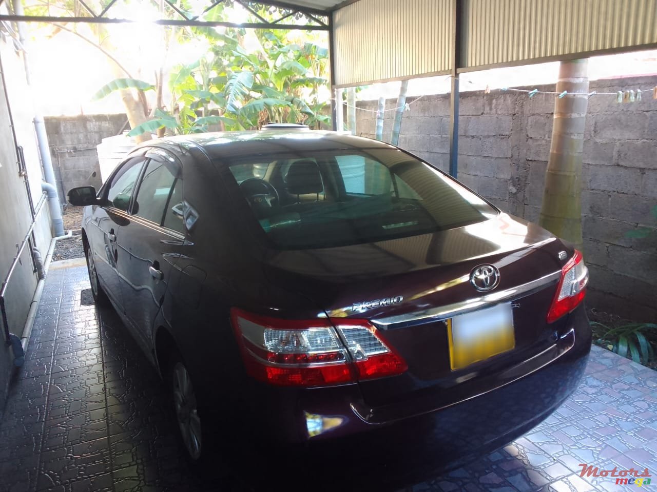 2010' Toyota Premio photo #1