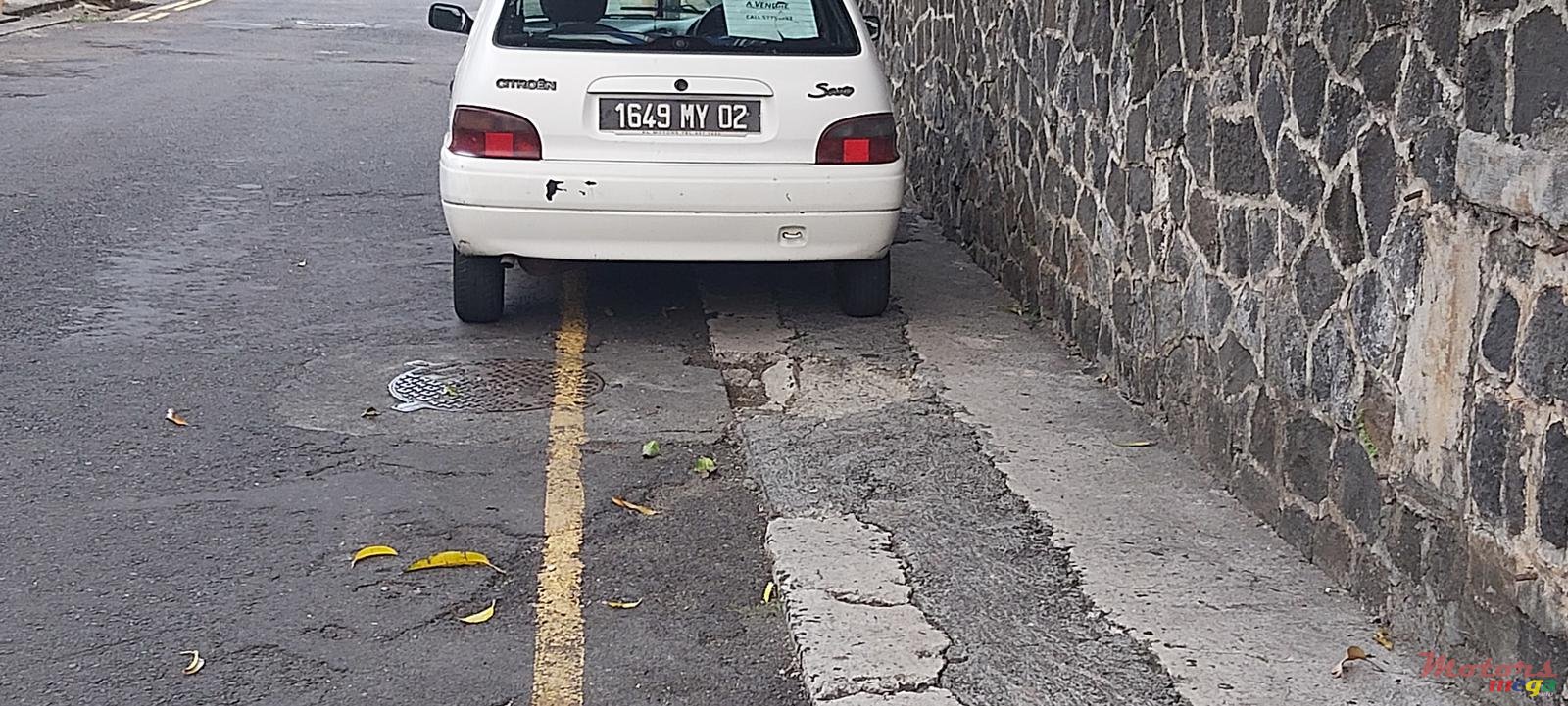 2002' Citroen Saxo photo #3