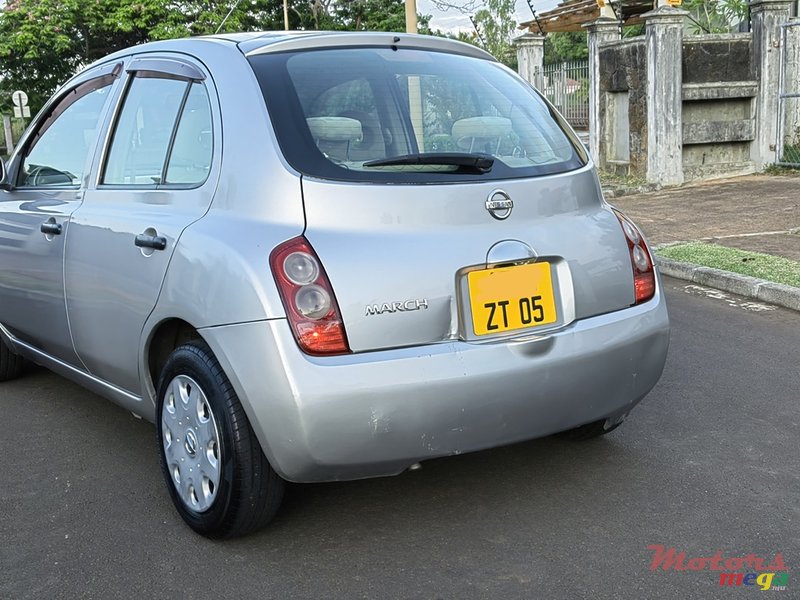 2005' Nissan March photo #4