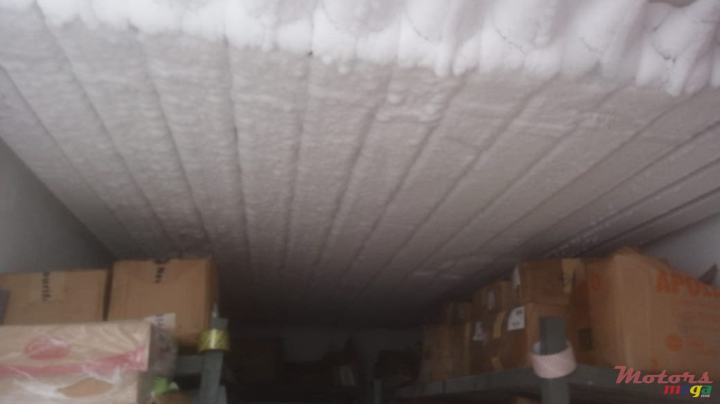 2012' Mitsubishi photo #1