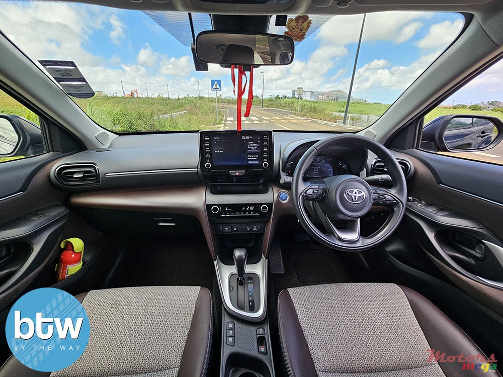 2020' Toyota Yaris Cross JAPAN photo #7