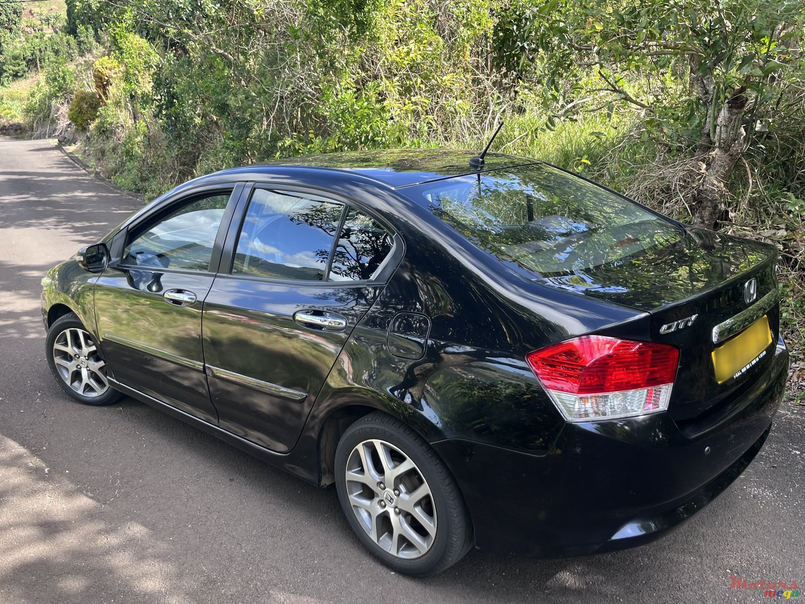 2012' Honda City Manual photo #2