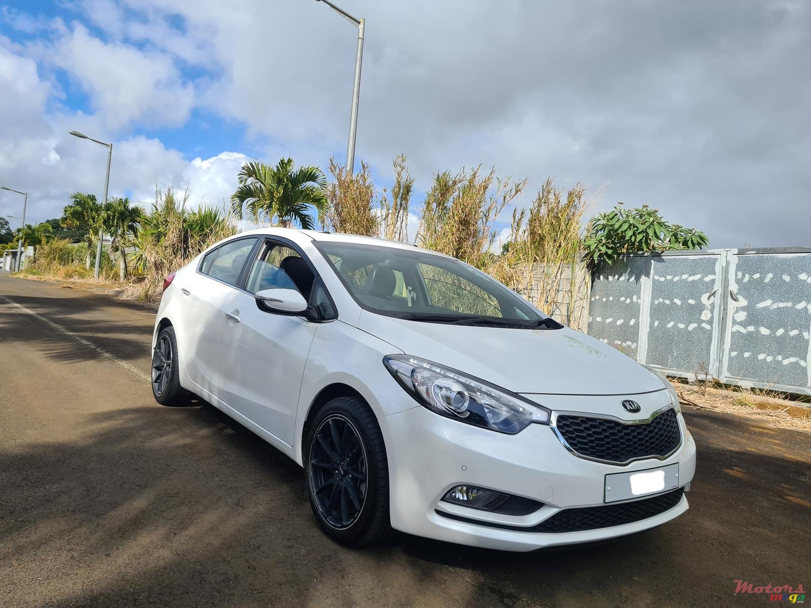 2015' Kia Cerato Automatic photo #1