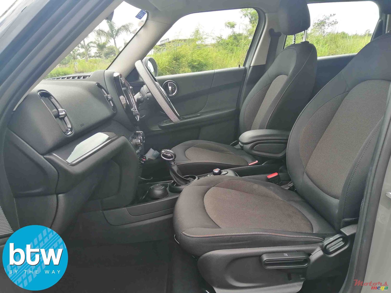 2019' MINI Countryman photo #5