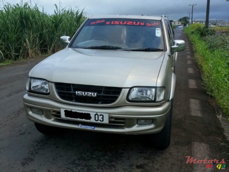 2003' Isuzu LS 2.8 turbo Japan photo #2