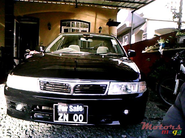 2000' Mitsubishi Lancer GLXI photo #1