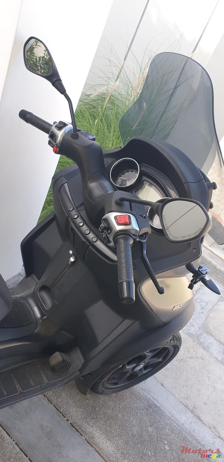 2020' Piaggio MP3 SPORT 350CC photo #2