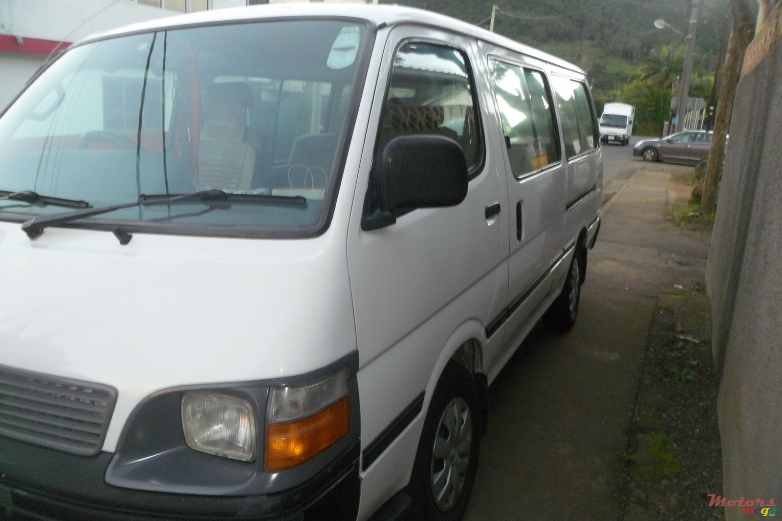 1999' Toyota HiAce no photo #5