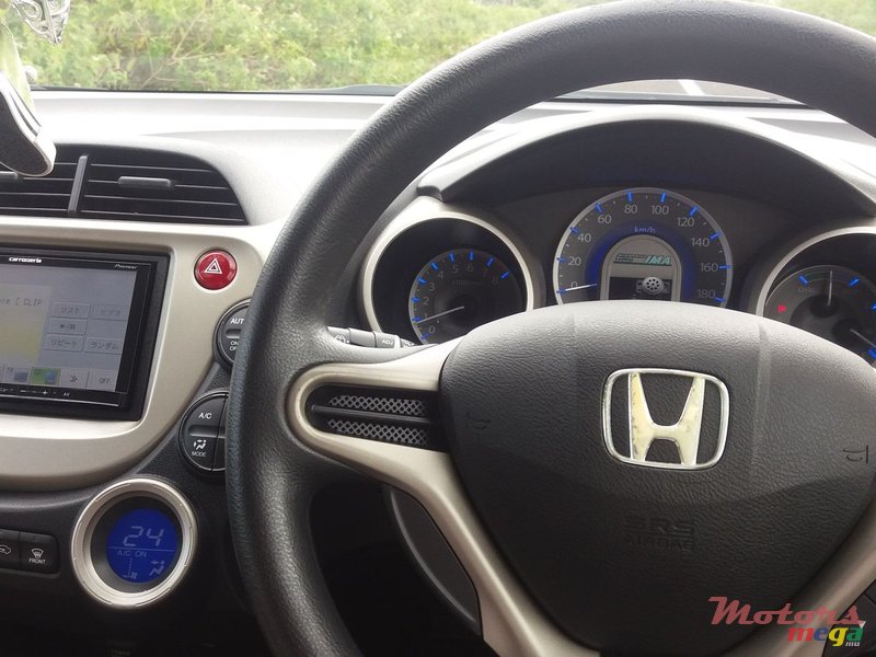 2010' Honda Fit photo #7