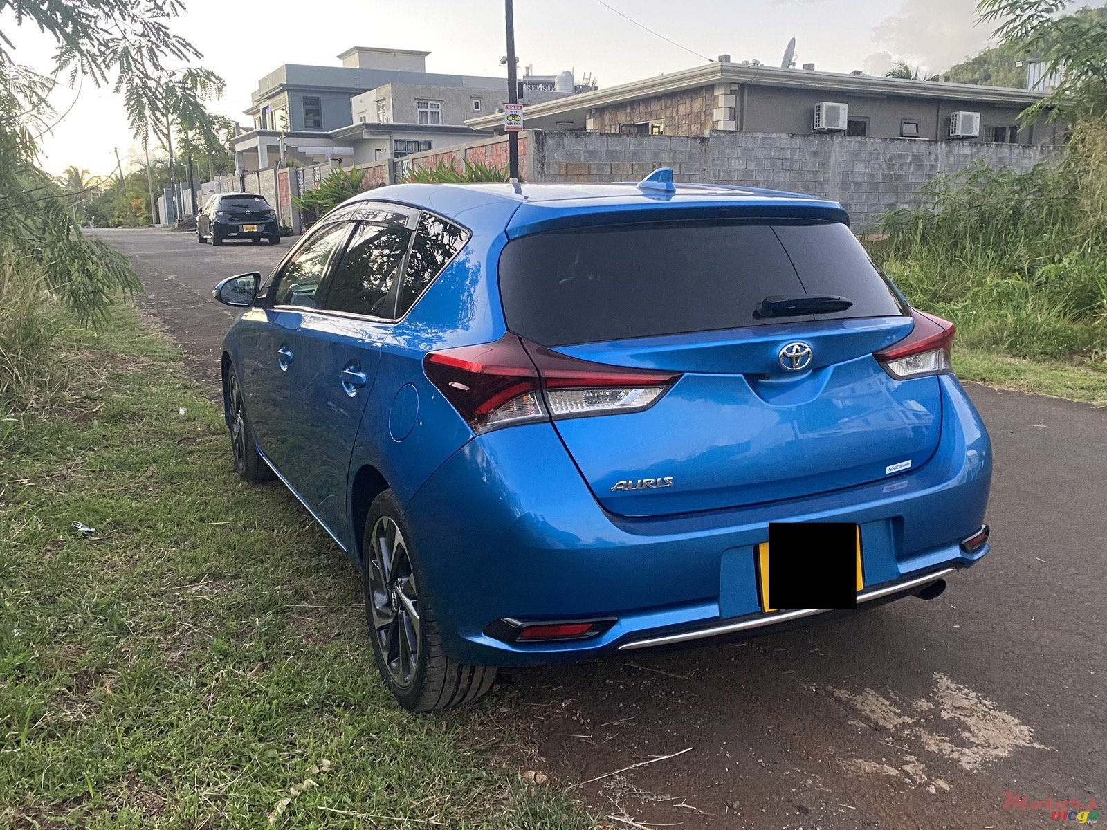2015' Toyota Auris photo #4