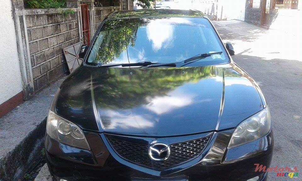 2005' Mazda 3 photo #1
