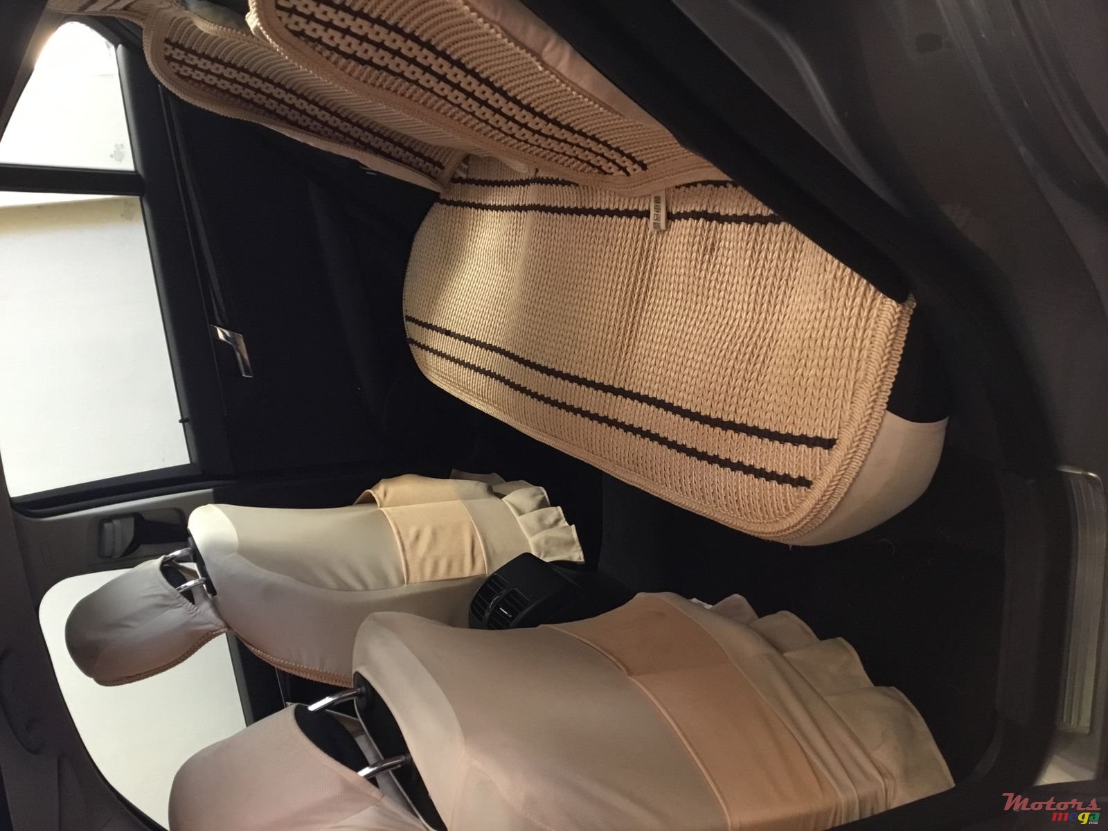 2009' Mercedes-Benz C-Class photo #5