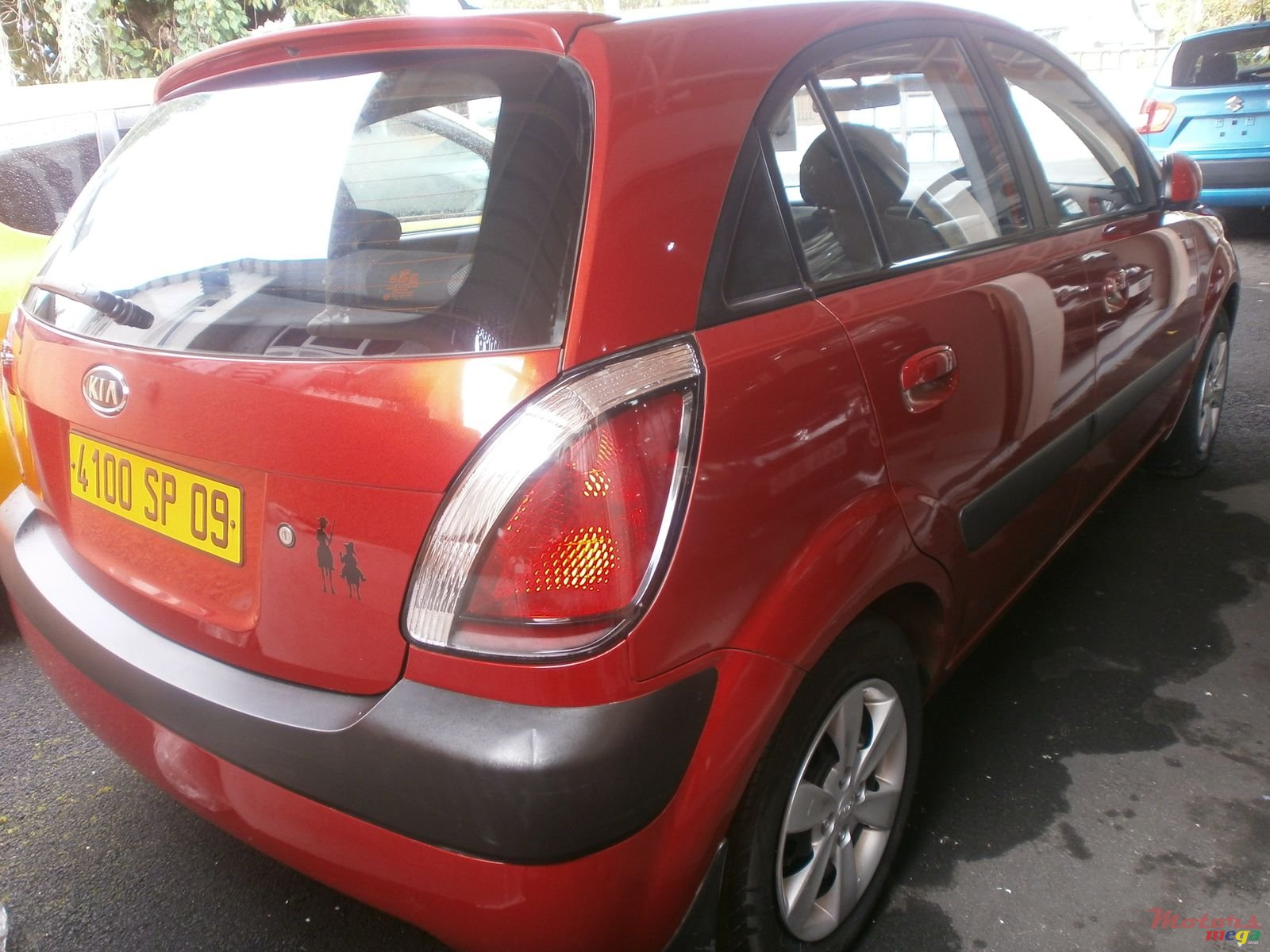 2010' Kia Rio photo #7