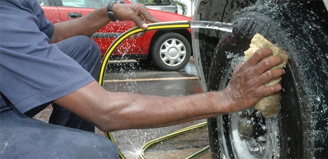 Washing Vehicles and Watering Lawns Banned Again