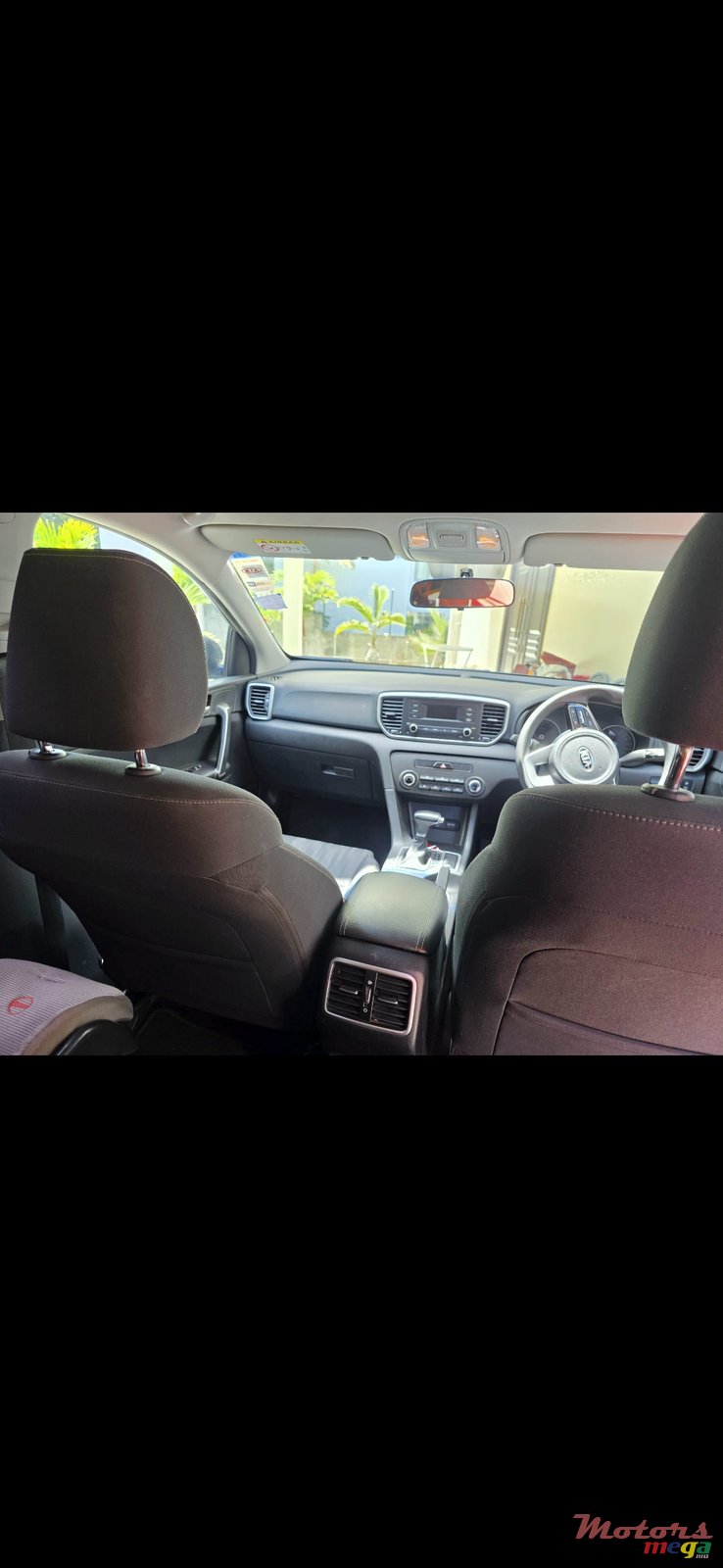 2020' Kia Sportage photo #6