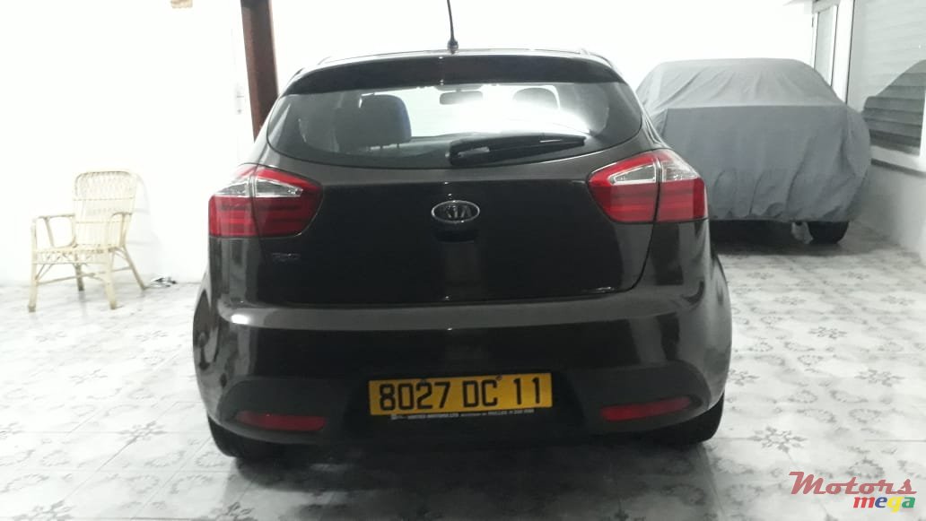 2011' Kia Rio photo #3