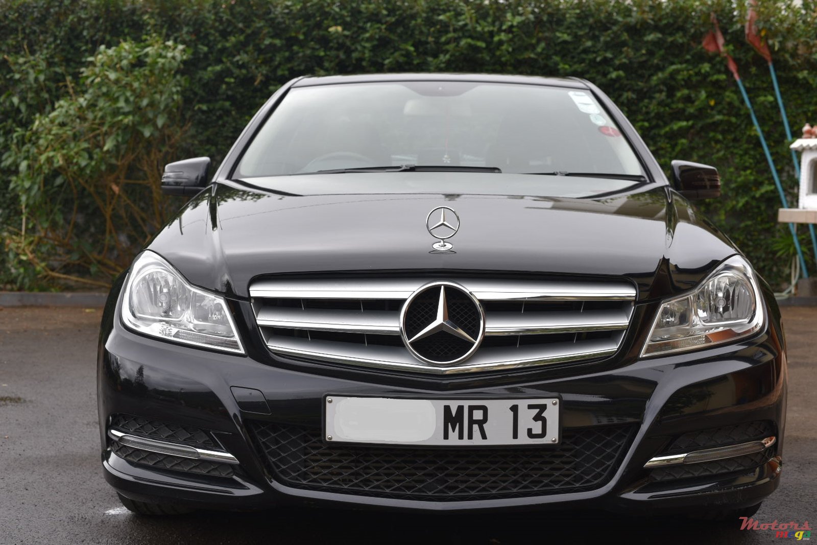 2013' Mercedes-Benz C-Class photo #1