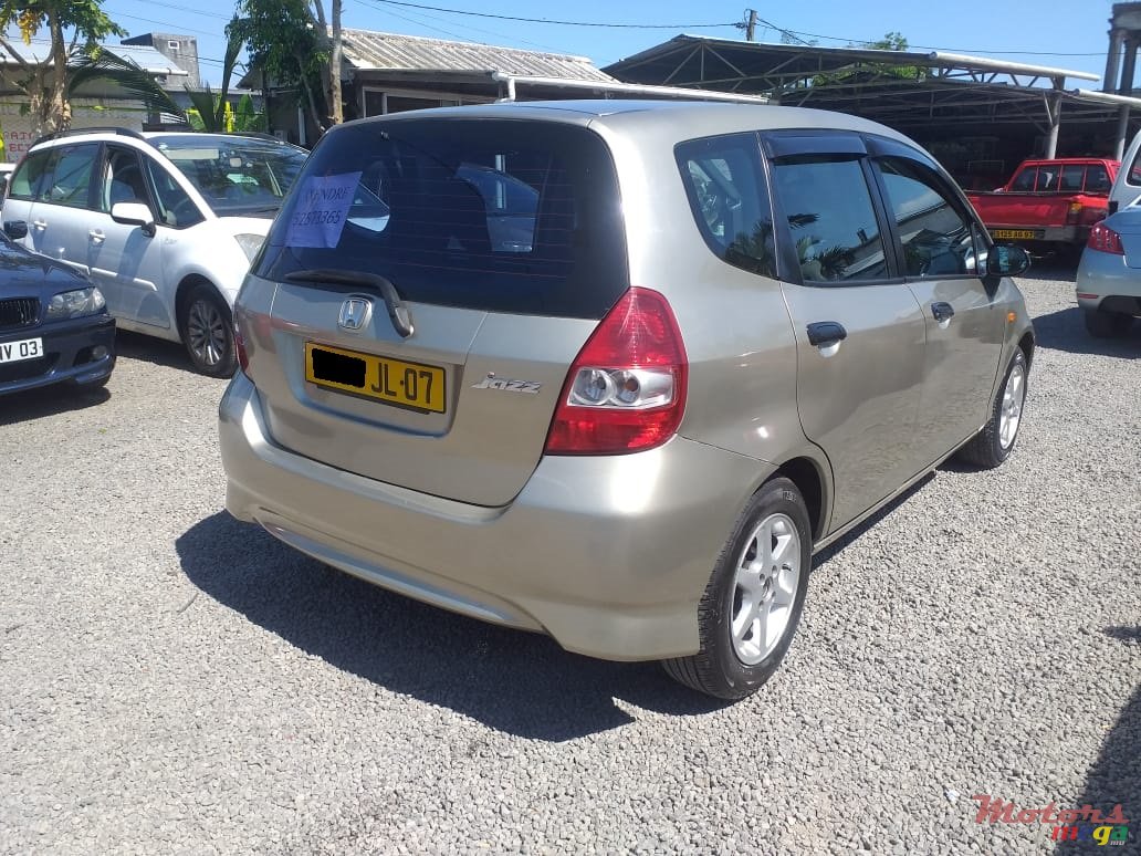 2007' Honda Jazz photo #3
