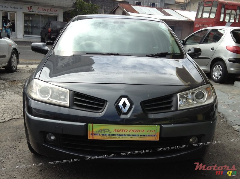 2007' Renault photo #1