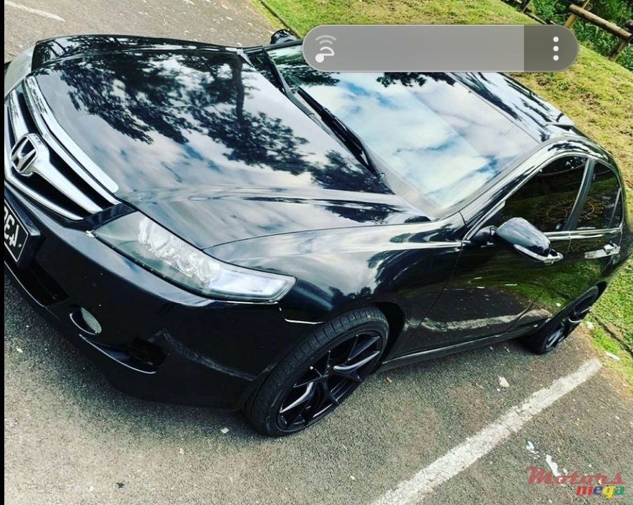 2004' Honda Accord photo #1