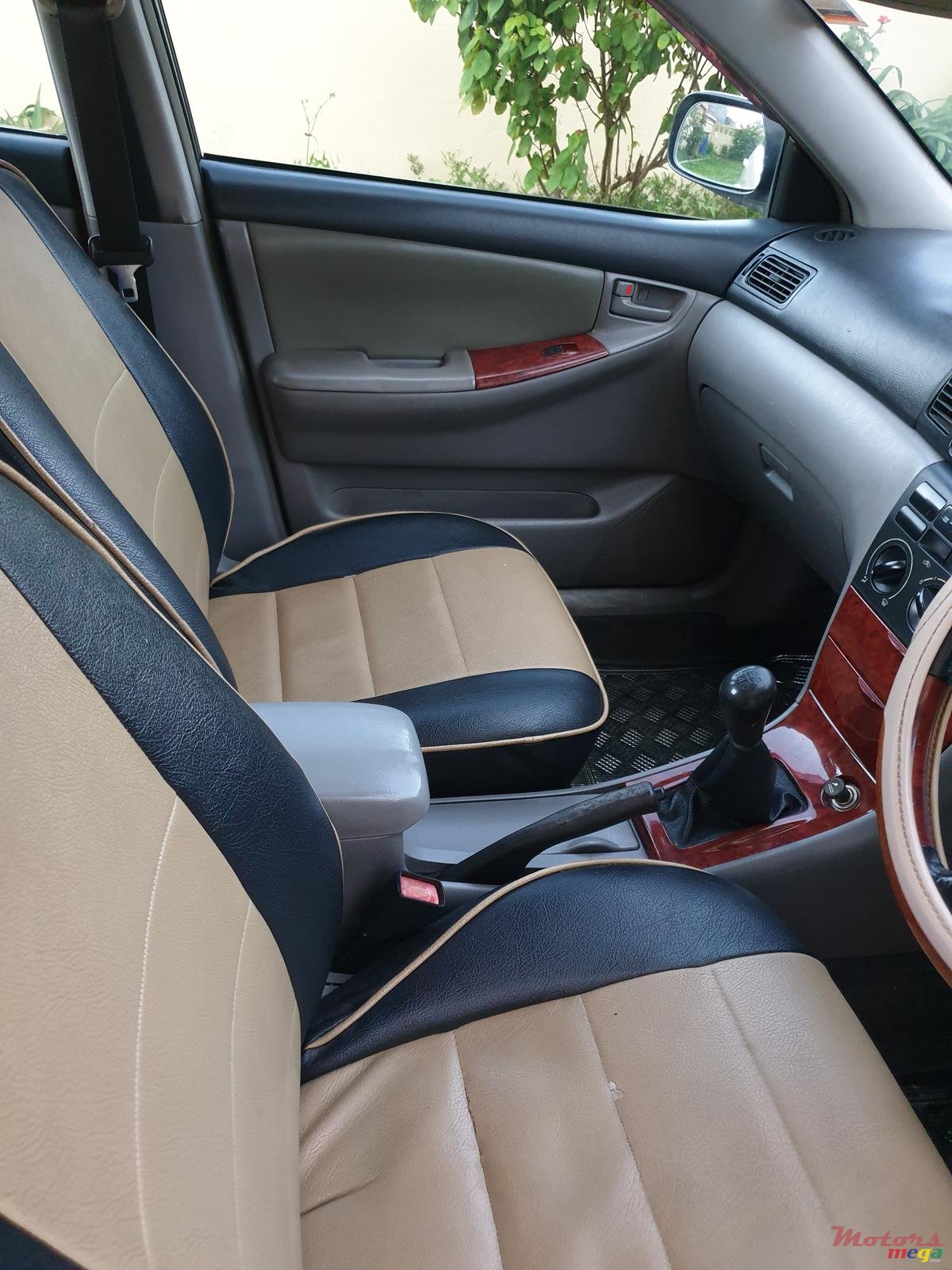 2002' Toyota Corolla photo #6